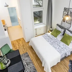 Greatstay - Koburger Str. 14 Hh , Berlin Deutschland